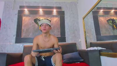tayler_blessed live cam on Cam4