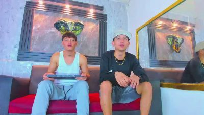 tayler_blessed live cam on Cam4
