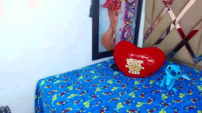 taylorrouse_ live cam on Cam4
