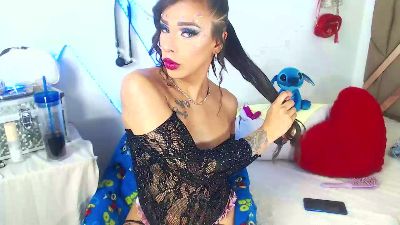 taylorrouse_ live cam on Cam4