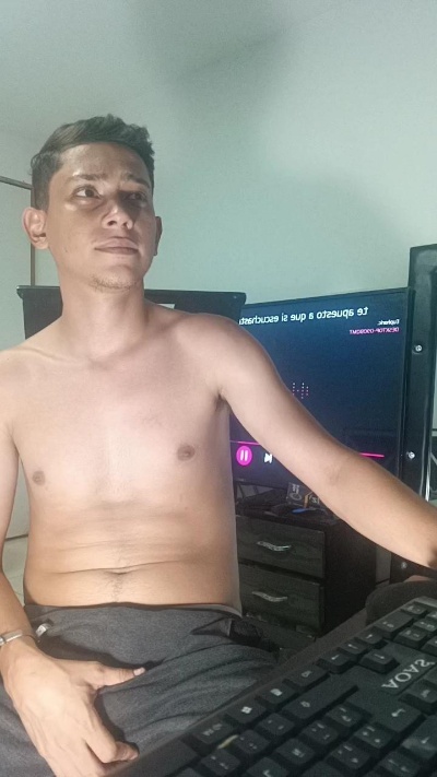 tayron live cam on Cam4