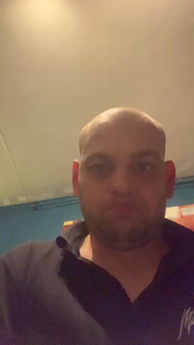 tbleeker1929ic3 live cam on Cam4