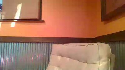 teachme22 live cam on Cam4