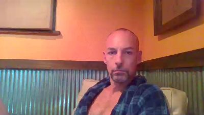 teachme22 live cam on Cam4