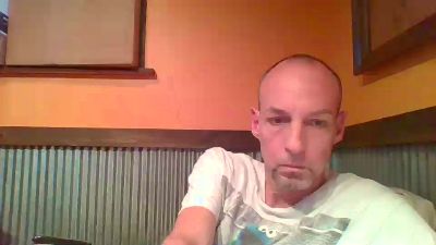 teachme22 live cam on Cam4