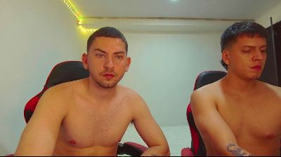 sexy webcam Team Morehot