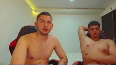 naked webcam Team Morehot