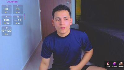 teddy_cowboy live cam on Cam4