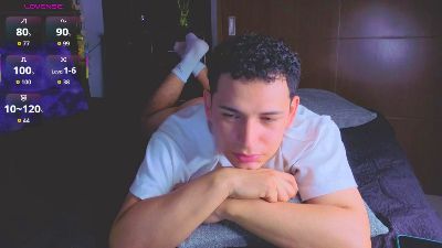 teddy_cowboy live cam on Cam4