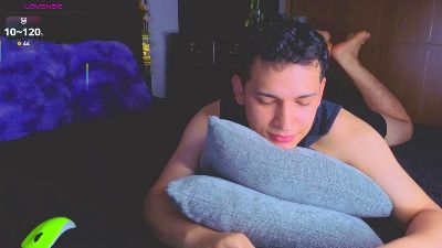 teddy_cowboy live cam on Cam4