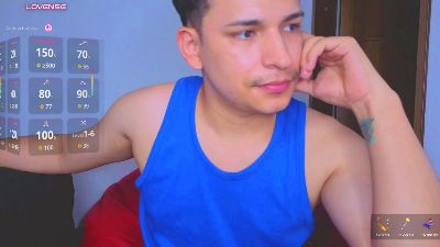 teddy_cowboy live cam on Cam4