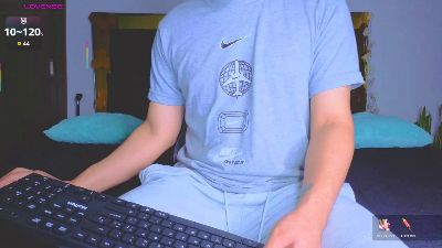 teddy_cowboy live cam on Cam4
