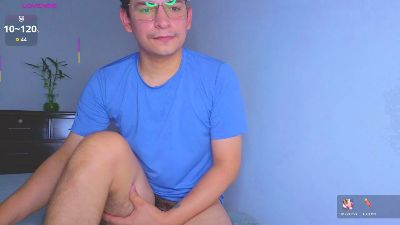 teddy_cowboy live cam on Cam4