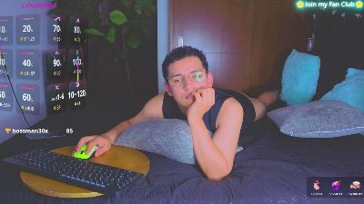 teddy_cowboy live cam on Cam4