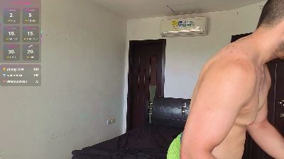 teddybear_07 live cam on Cam4