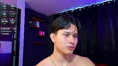 teddybear_07 live cam on Cam4