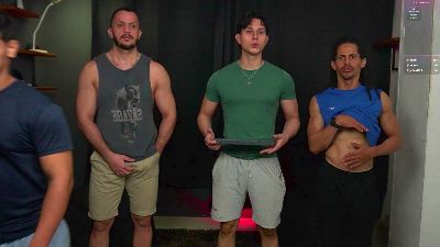 teddybear_07 live cam on Cam4
