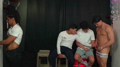 teddybear_07 live cam on Cam4