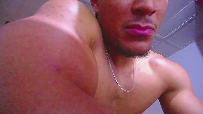 teddyfit_19cm live cam on Cam4