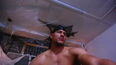 teddyfit_19cm live cam on Cam4
