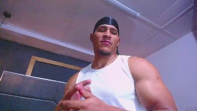 teddyfit_19cm live cam on Cam4