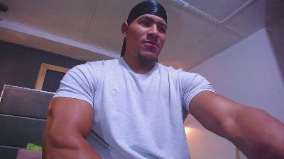 teddyfit_19cm live cam on Cam4