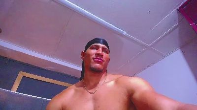 teddyfit_19cm live cam on Cam4