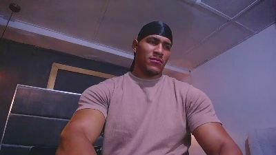 teddyfit_19cm live cam on Cam4