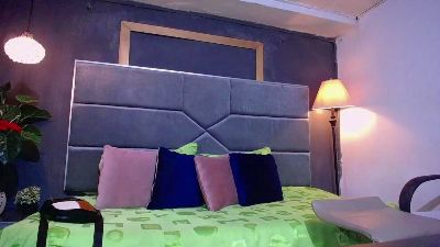 teddyfit_19cm live cam on Cam4