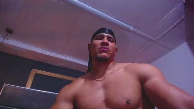teddyfit_19cm live cam on Cam4
