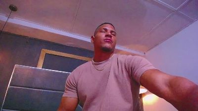 teddyfit_19cm live cam on Cam4