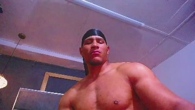teddyfit_19cm live cam on Cam4
