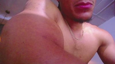 teddyfit_19cm live cam on Cam4