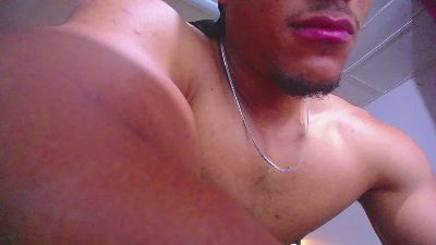 teddyfit_19cm live cam on Cam4