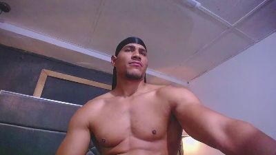 teddyfit_19cm live cam on Cam4