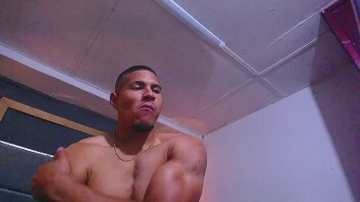 teddyfit_19cm live cam on Cam4