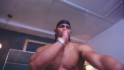 teddyfit_19cm live cam on Cam4