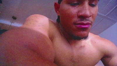 teddyfit_19cm live cam on Cam4