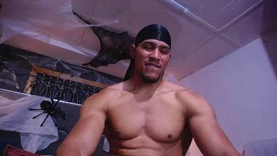 teddyfit_19cm live cam on Cam4