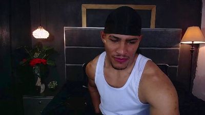 teddyfit_19cm live cam on Cam4