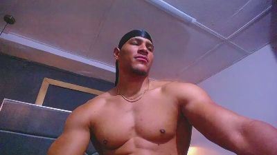 teddyfit_19cm live cam on Cam4