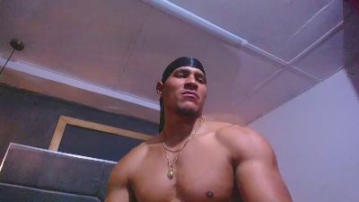 teddyfit_19cm live cam on Cam4