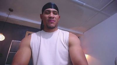 teddyfit_19cm live cam on Cam4