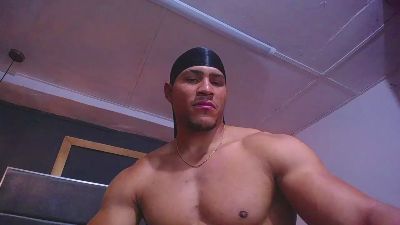 teddyfit_19cm live cam on Cam4
