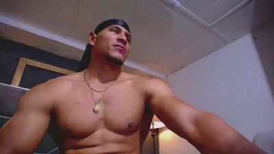teddyfit_19cm live cam on Cam4