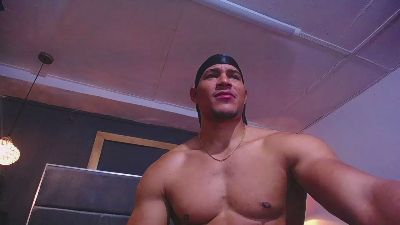 teddyfit_19cm live cam on Cam4