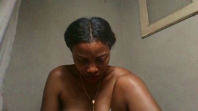 tella9794 live cam on Cam4