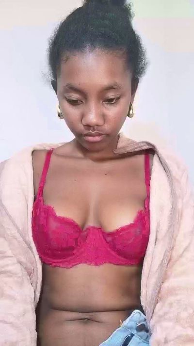 tesha7 live cam on Cam4