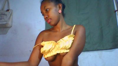 tesha7 live cam on Cam4