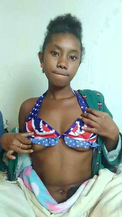 tesha7 live cam on Cam4